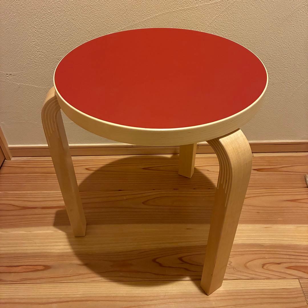 【廃盤新品】artek stool60 scope別注リノリウム　レッド　3本脚