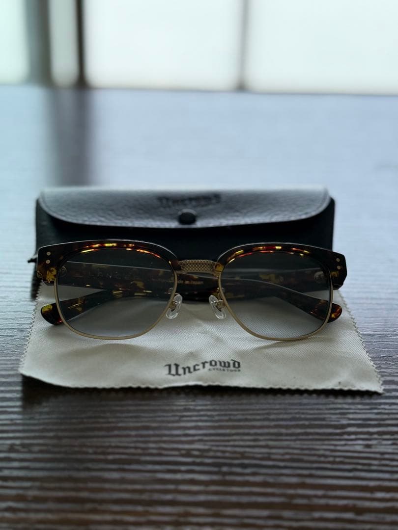 調光サングラス UNCROWD/アンクラウド　LANCER tort/clear