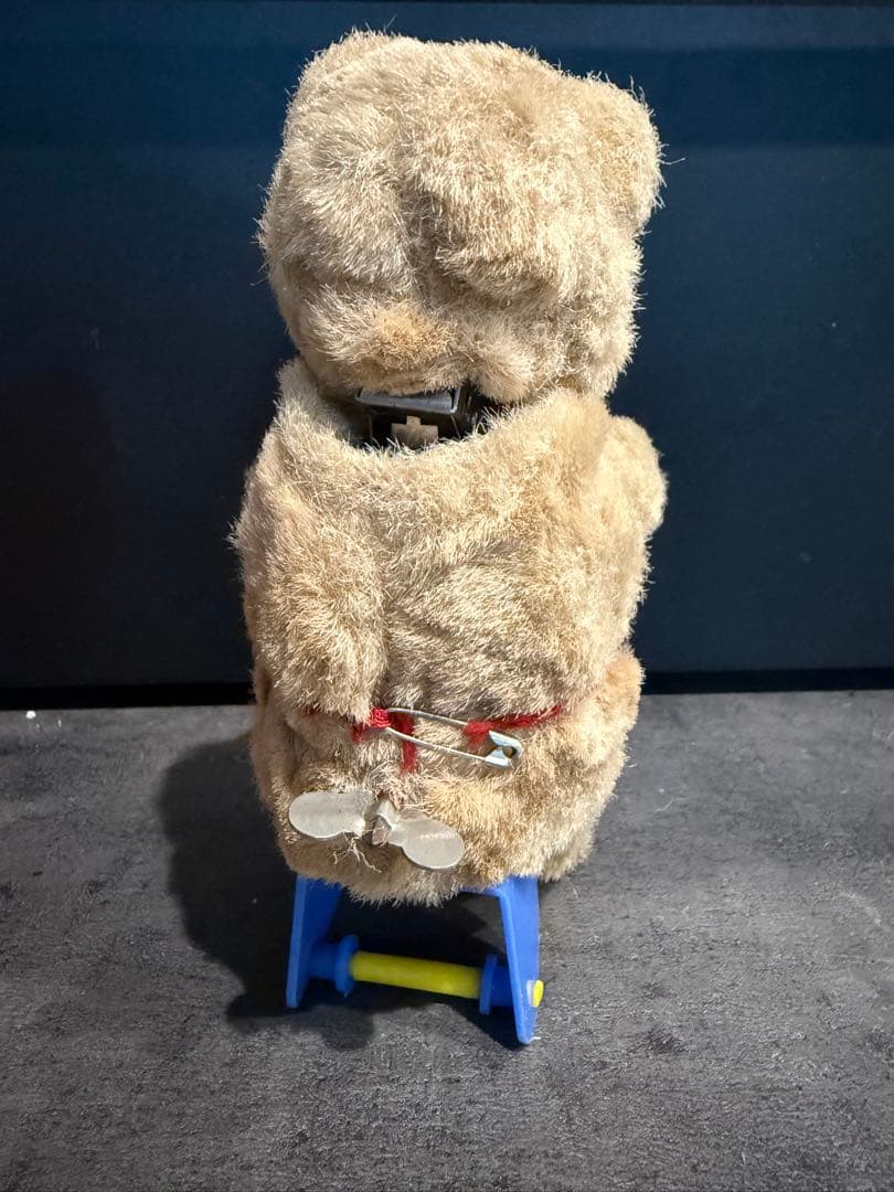 マックスカール　ゼンマイ　編み物をするクマさん　max carl アンティーク