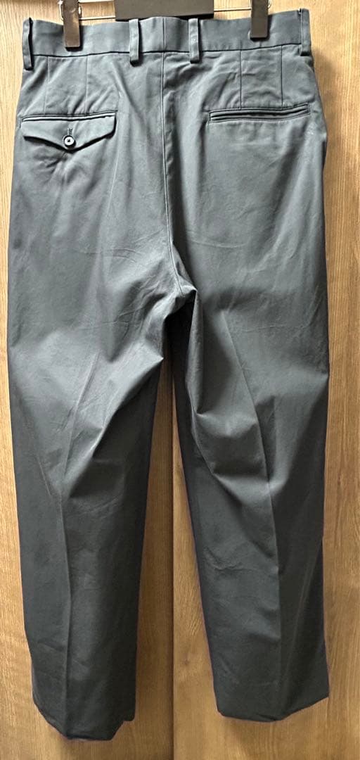 Cornier／FINX COTTON GABARDINE SLACKS