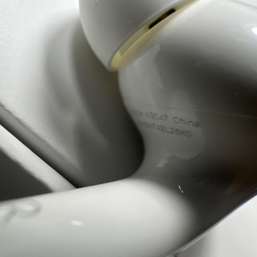 AirPods Pro 第2世代 usb-c 右耳 A3047 [24]