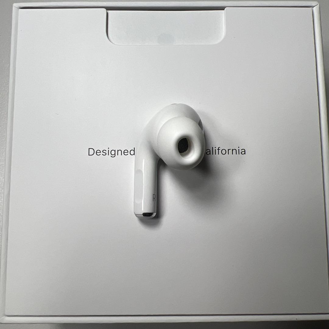 AirPods Pro 第2世代 usb-c 右耳 A3047 [24]
