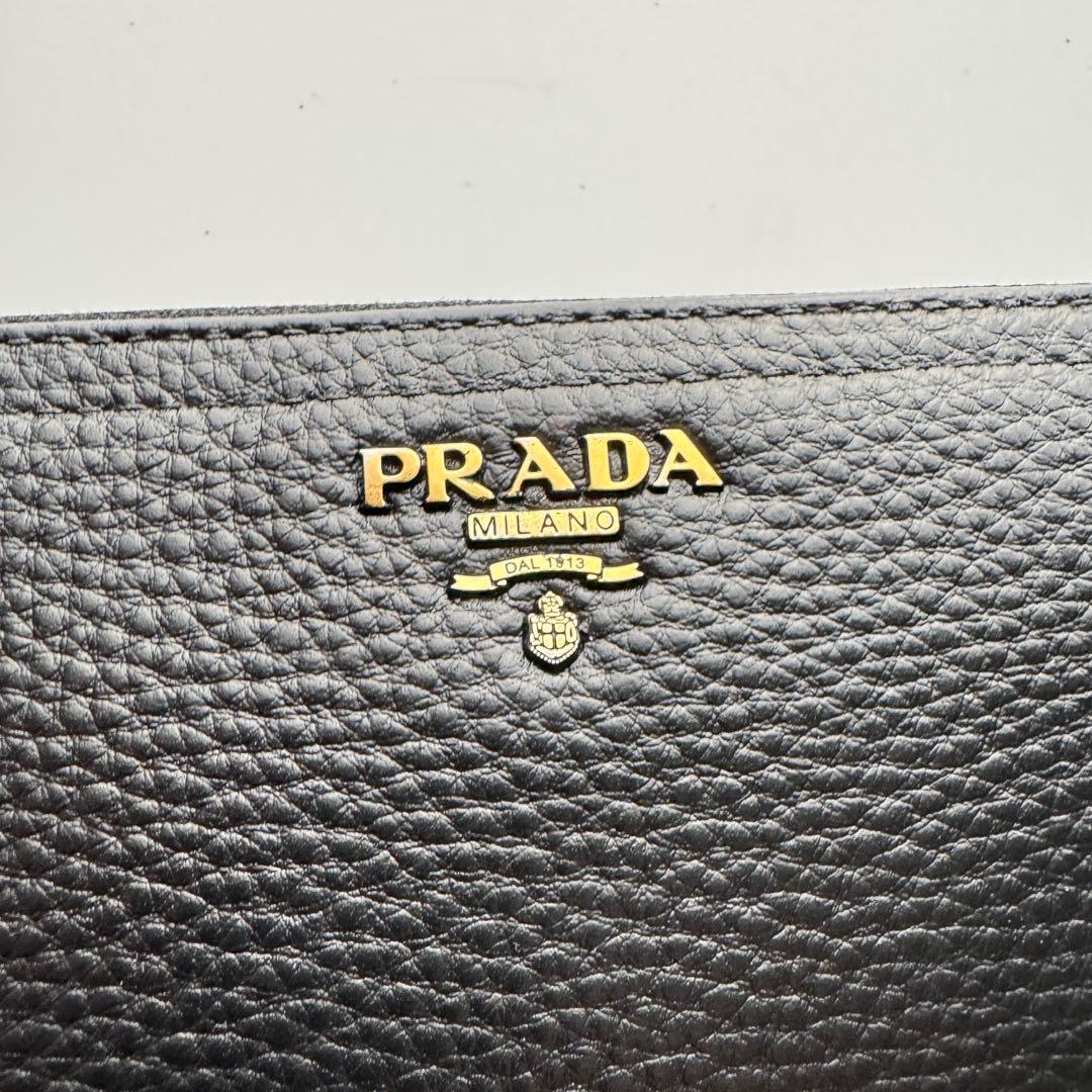 【極上美品】221 PRADA プラダL字ファスナー 長財布
