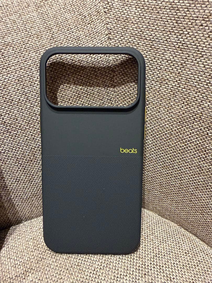 beats iPhone 17 Pro Max ケース