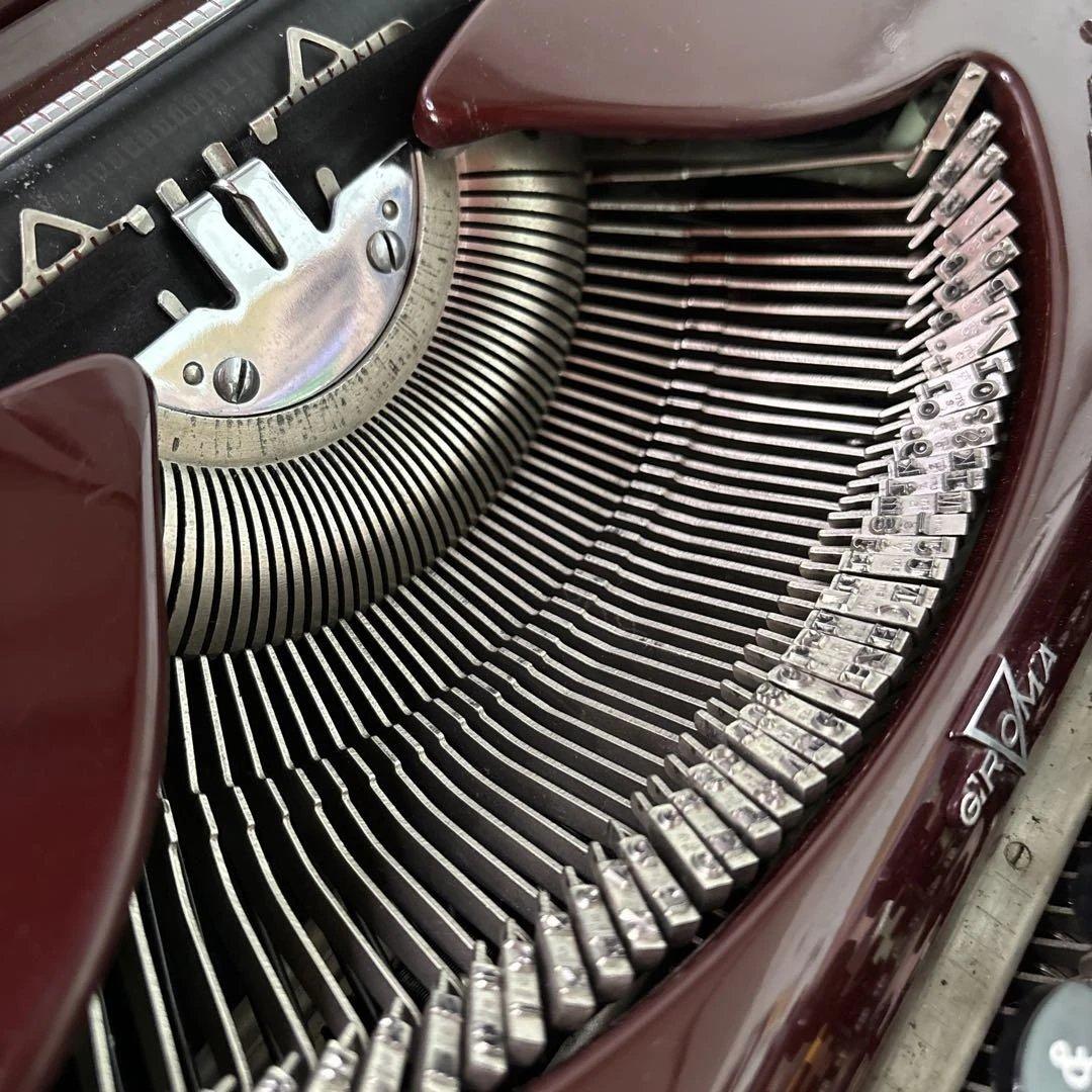 Groma Kolibri タイプライター アンティーク【ケース付き】