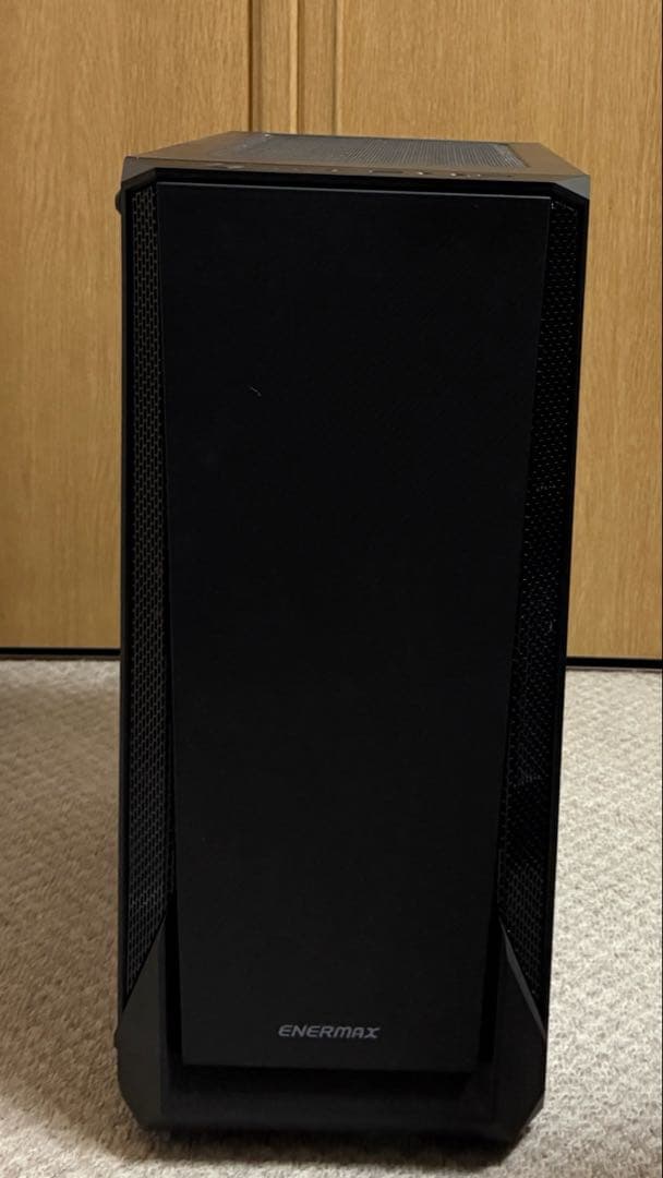 ゲーミングデスクトップPC(本体のみ*)