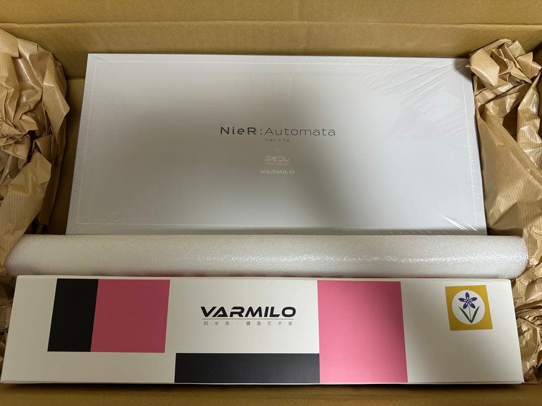 【未開封】NieR:Automata × ふもコレ キーボード ＋マウスパッド