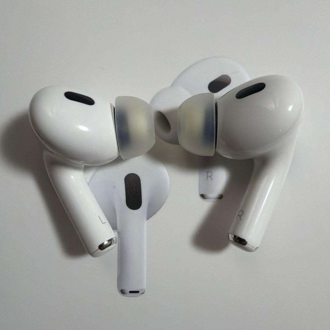 AirPodsPro (第2世代) 本体 Lightning充電型