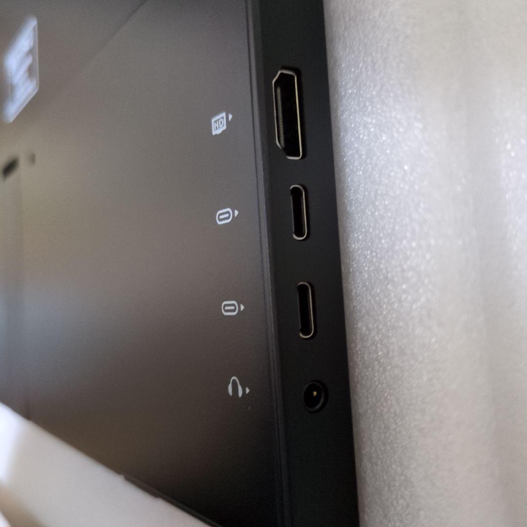 LEDディスプレイ ポータブルモニター スピーカー付き スタンド 15.6インチ