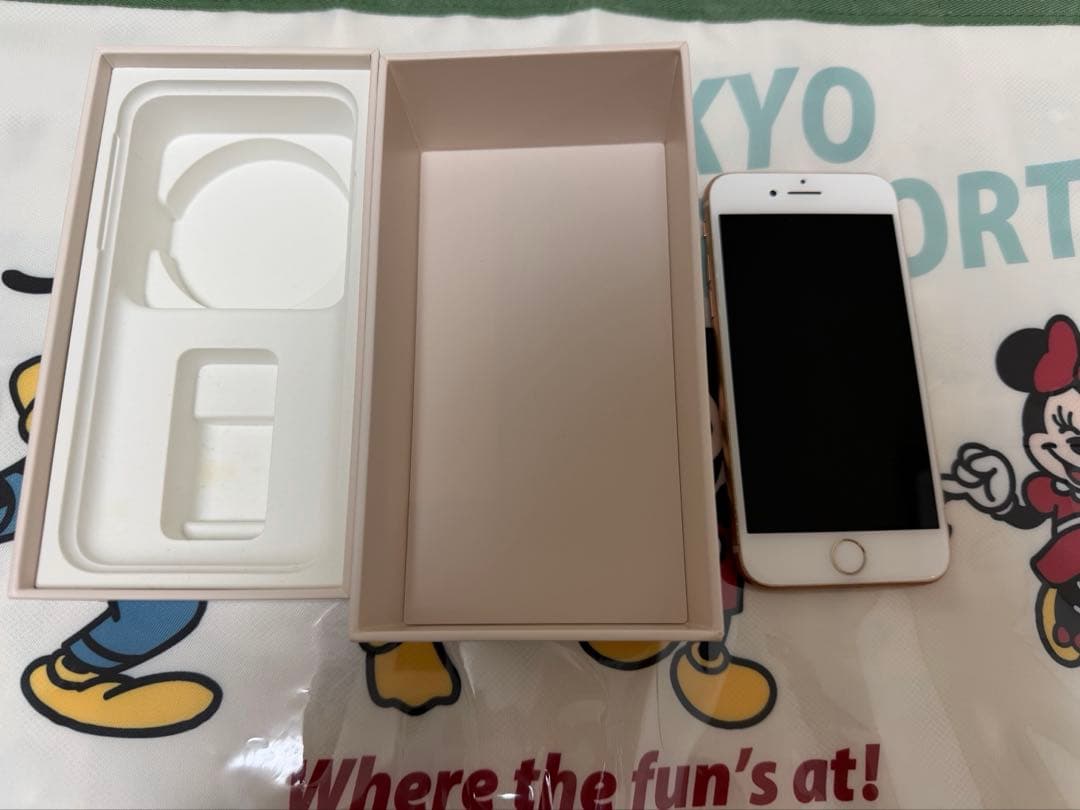 Apple iPhone 8 64GB SIMロックあり