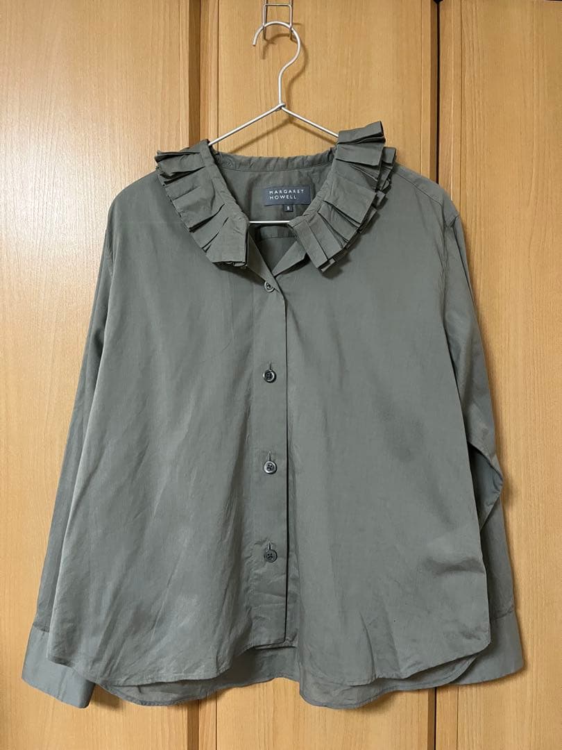 MARGARET HOWELL / フリルシャツ