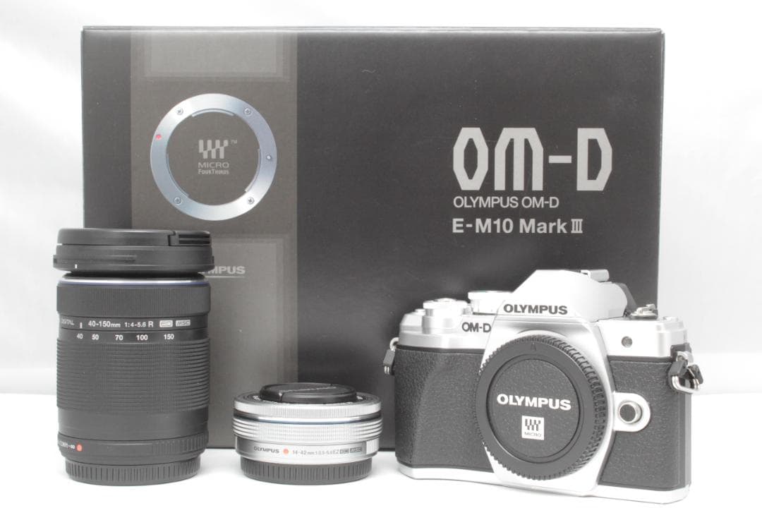 新品級！OLYMPUS OM-D E-M10 Mark III ダブルズ―ム