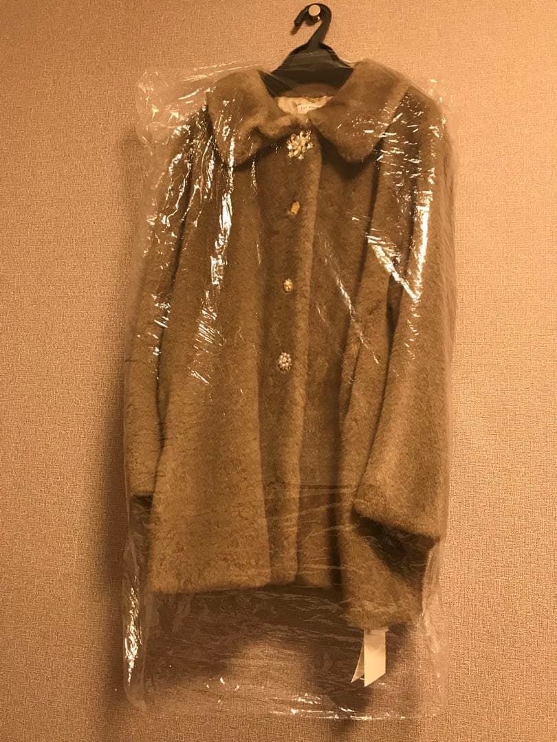 完売品【LILY BROWN×MARY QUANT】ビジュー釦ファーコート