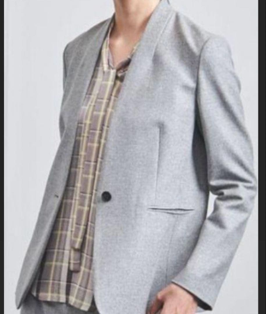 値引き！未使用　UNITED ARROWS 36 ノーラペル スーツ スカート