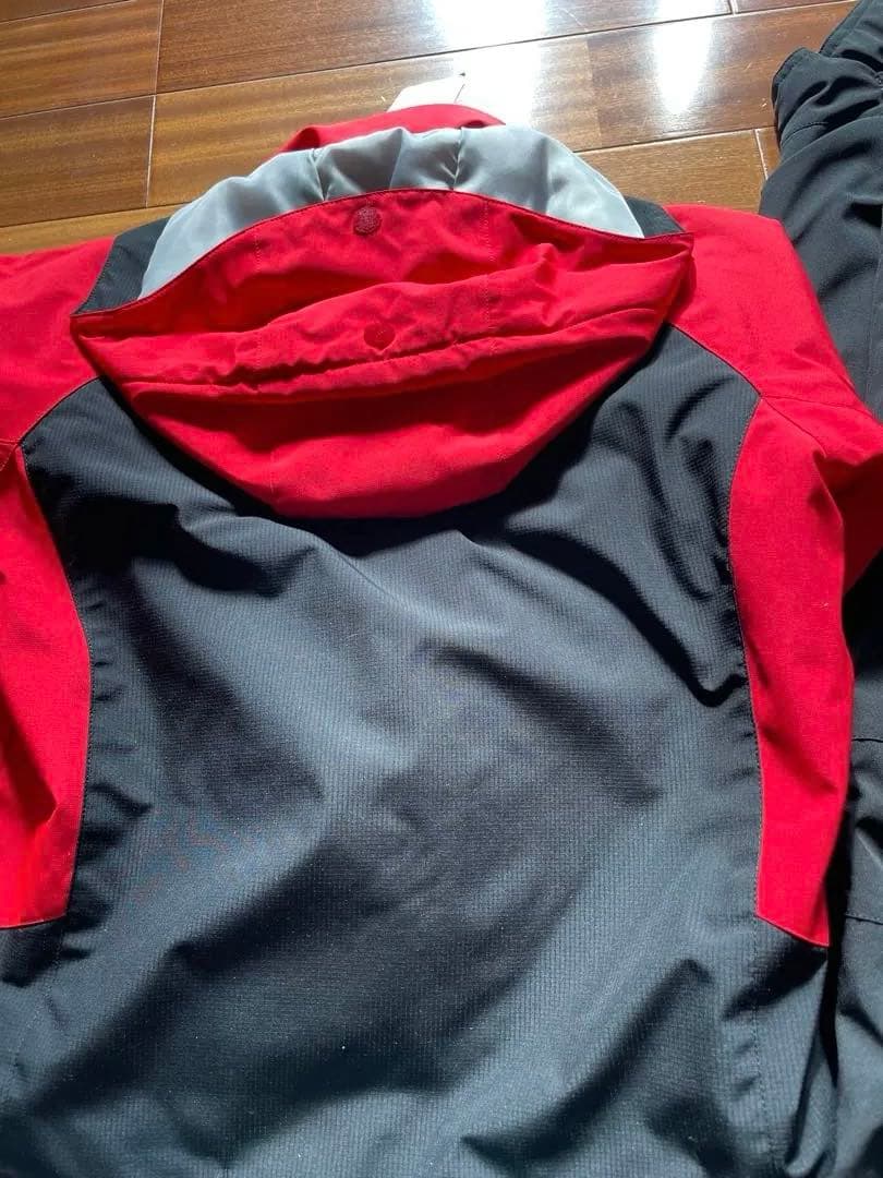 デサント　Move Sport 子ども用スキーウェア 赤/黒