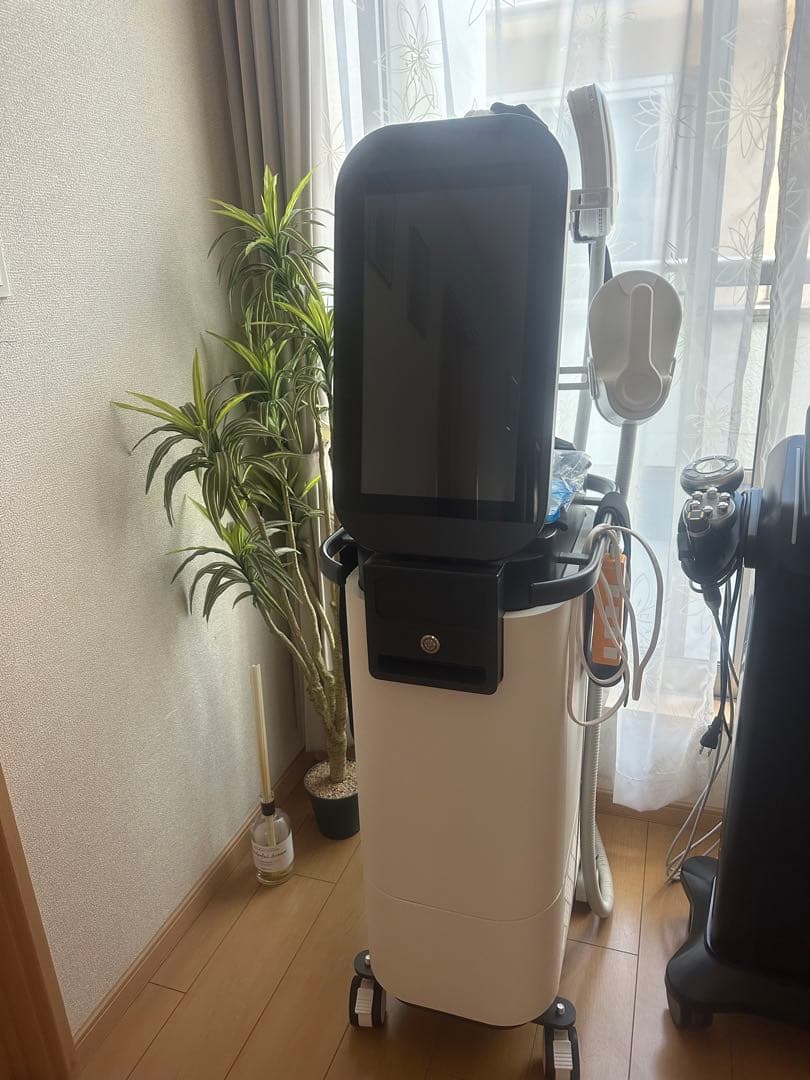 業務用筋トレ/筋肉増強マシーン/電磁パルス痩身/EMS