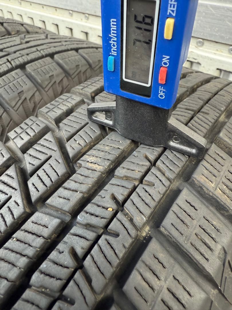 ヒロヨコハマスタッドレス155／65R13 73Qスチールホイール付き深溝