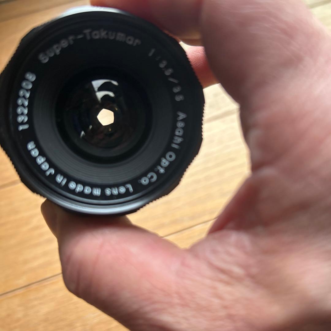 アサヒペンタックスの「Super-Takumar 35mm F3.5」レンズです
