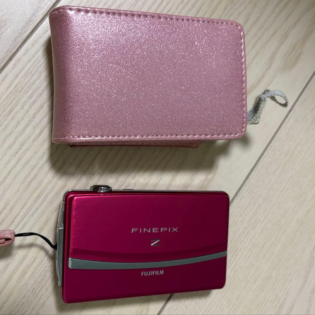 デジタルカメラ FUJIFILM fine pix z90