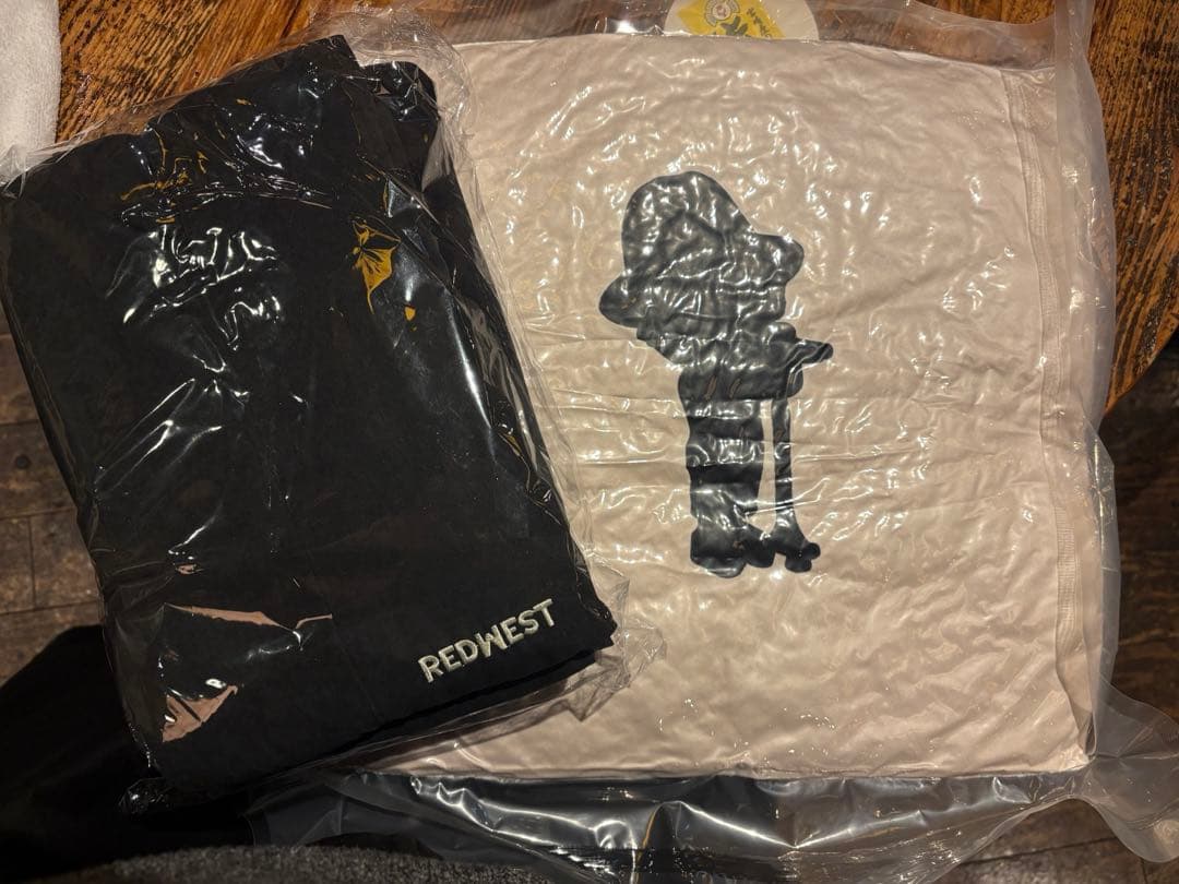 【新品未開封】赤西仁アプグレ 特典 REDWEST