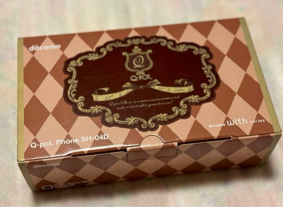 【コレクター向き】Q-pot. Phone SH-04D 新品未使用