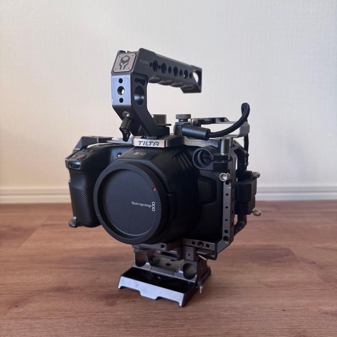 Blackmagic Design BMPCC6K Tiltaケージ