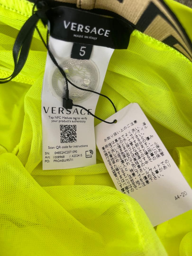 VERSACE 蛍光イエロー 水着 サイズ5