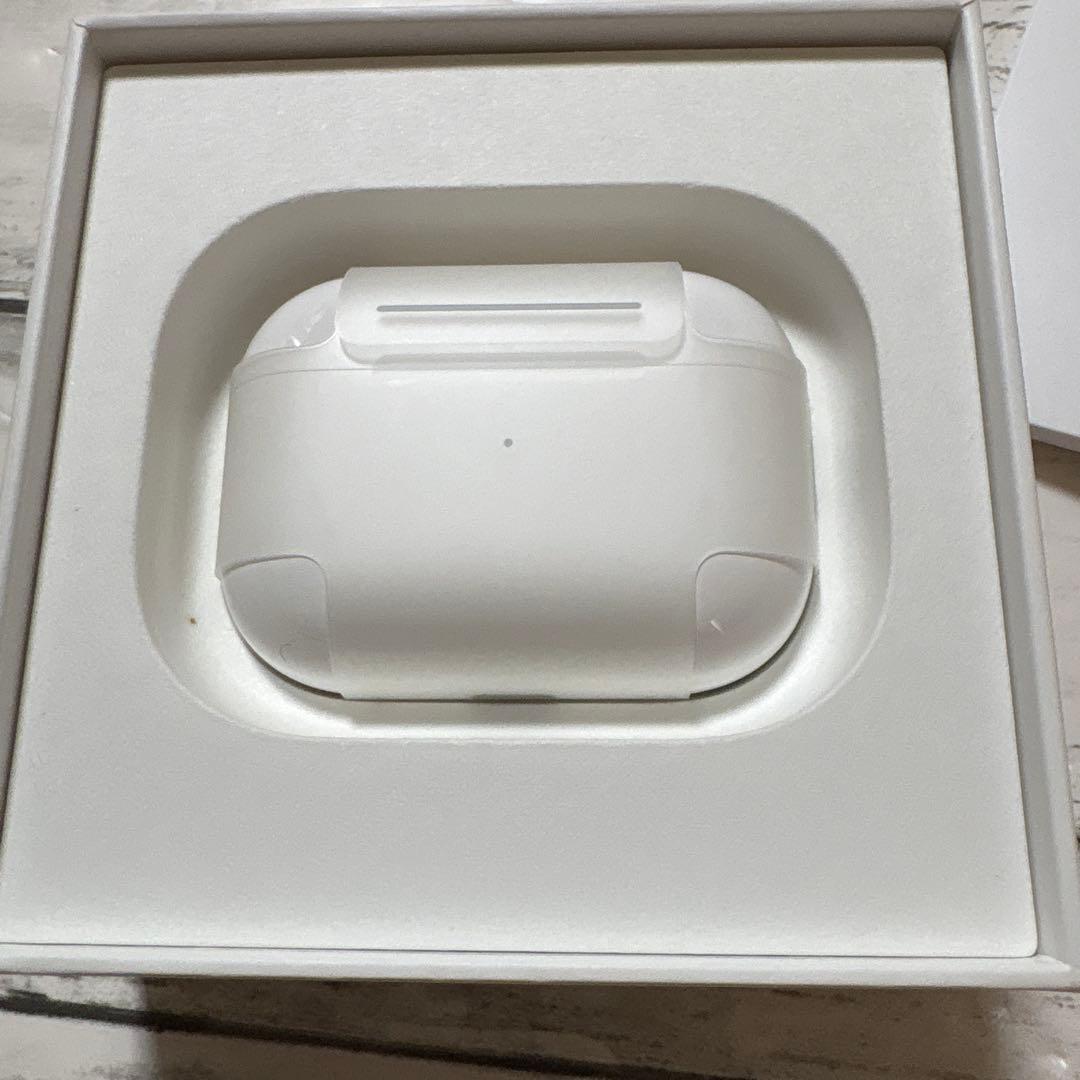 【未使用】Apple AirPods Pro 2（第2世代） ライトニング