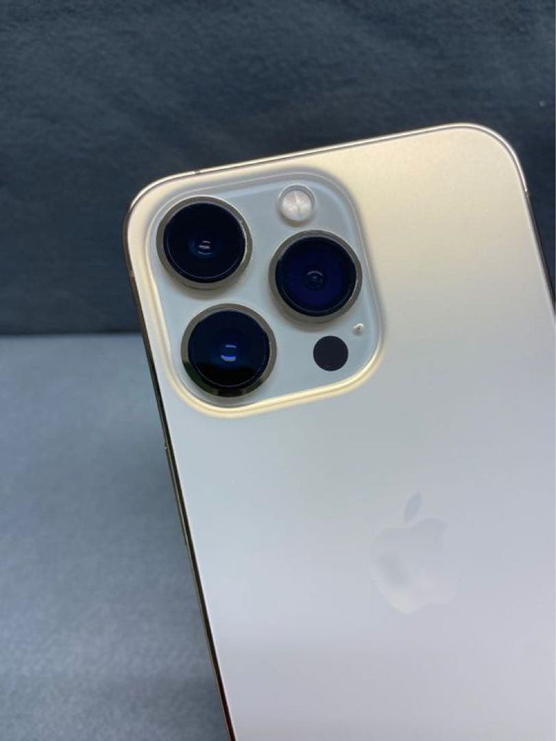 超美品　国内版　SIMフリー　iPhone13 Pro 128GB ゴールド色