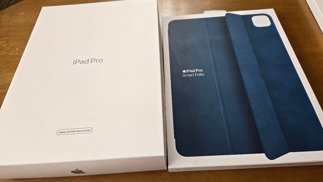 iPad Pro 第2世代（11インチ） smart folio セット