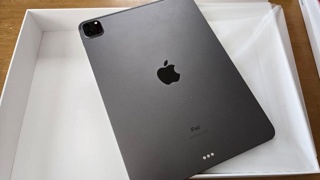 iPad Pro 第2世代（11インチ） smart folio セット