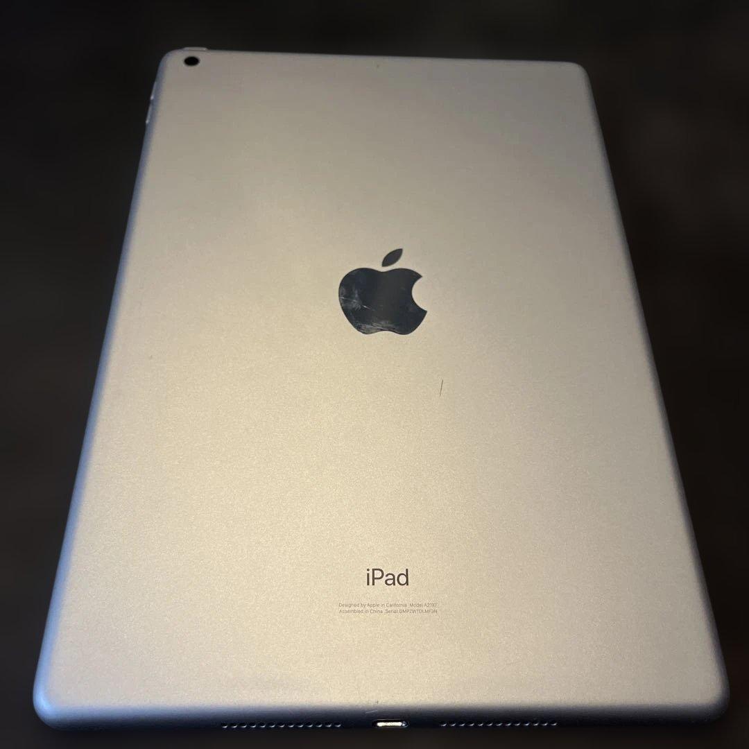 iPad 第7世代 32GB スペースグレー Apple