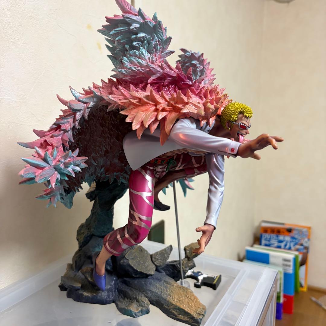 ワンピース　ドフラミンゴ pop maximum フィギュア