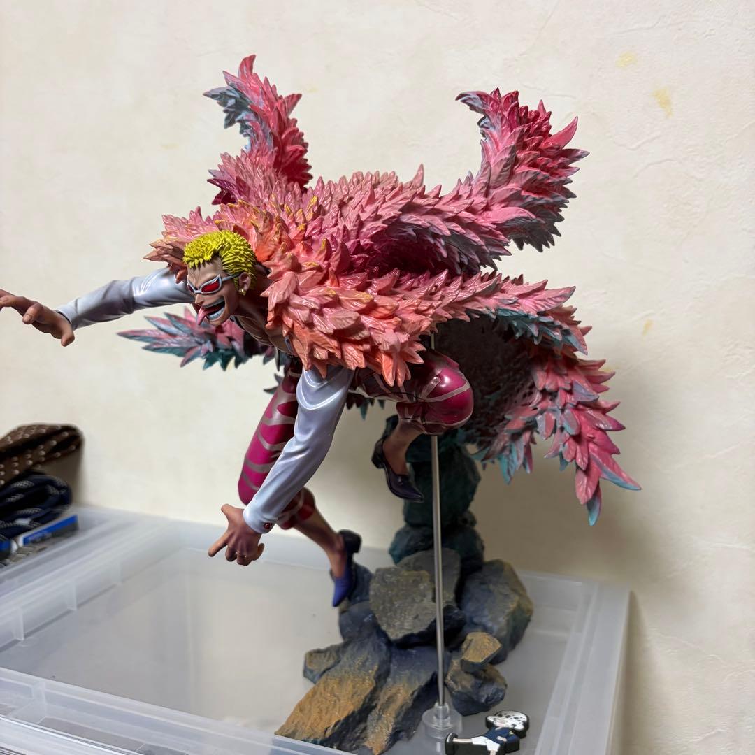 ワンピース　ドフラミンゴ pop maximum フィギュア