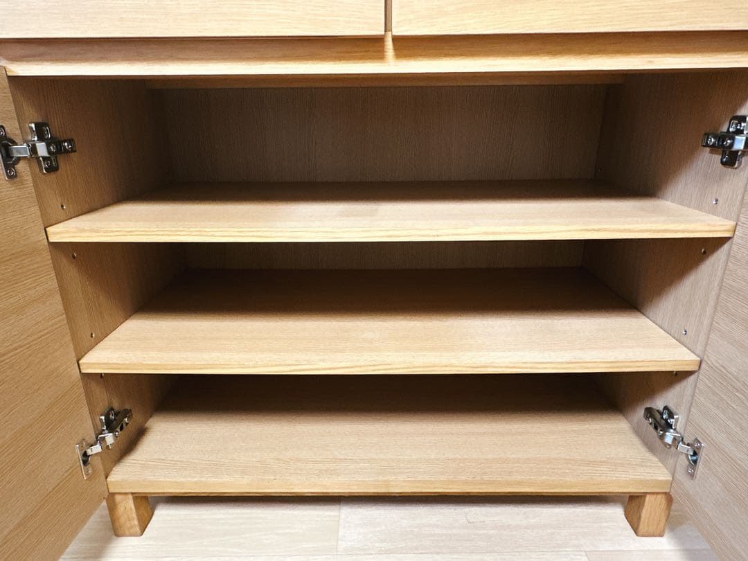 【送料込3/13まで】無印オーク材脚付きキャビネット