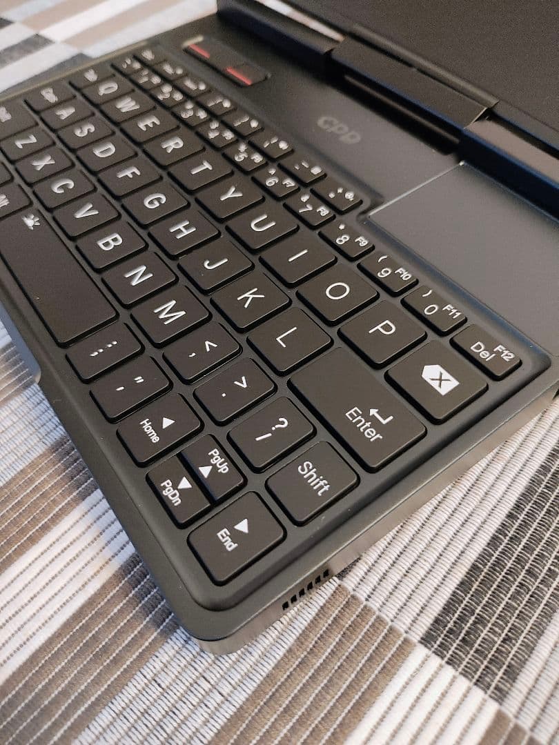 ミニPC GPD Pocket 4