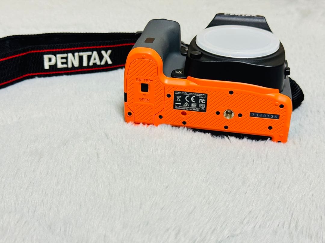 PENTAX K-S2 デジタル一眼レフ 本体とレンズ2つ　その他付属品