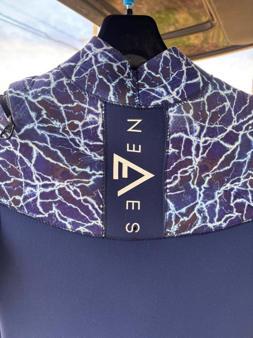 DON7243 セブンウェットスーツ