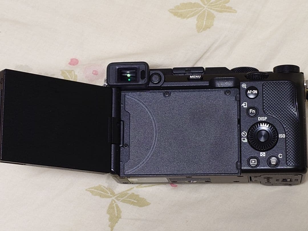 SONY α7C ミラーレス一眼 本体+箱