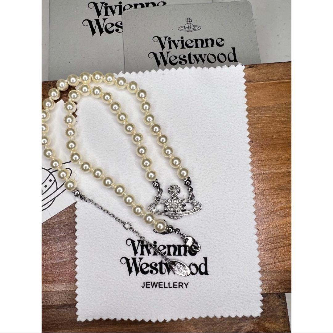 Vivienne Westwood ヴィヴィアンウエストウッド　パールネックレス