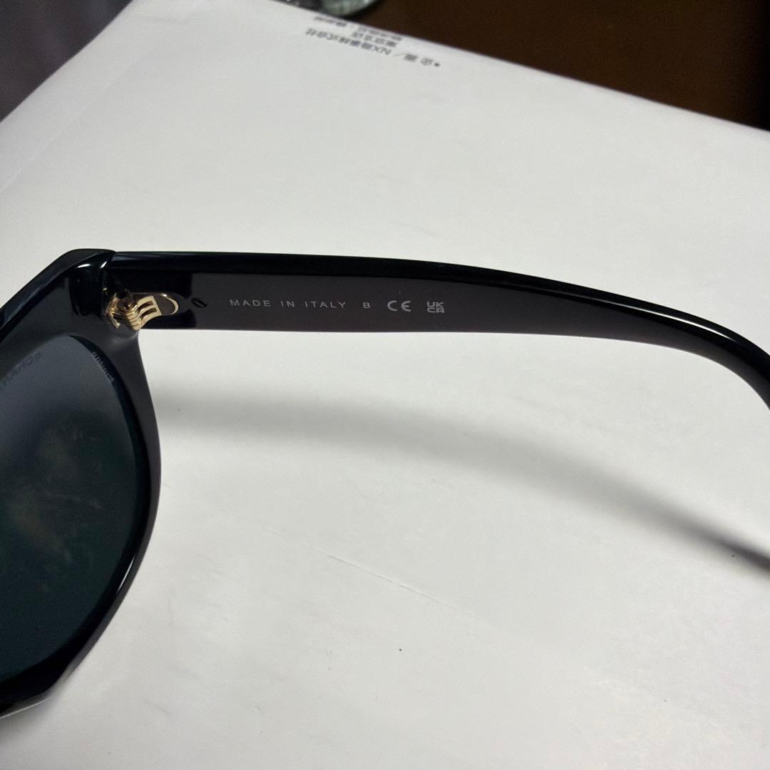 CHANEL ブラック キャットアイ サングラス