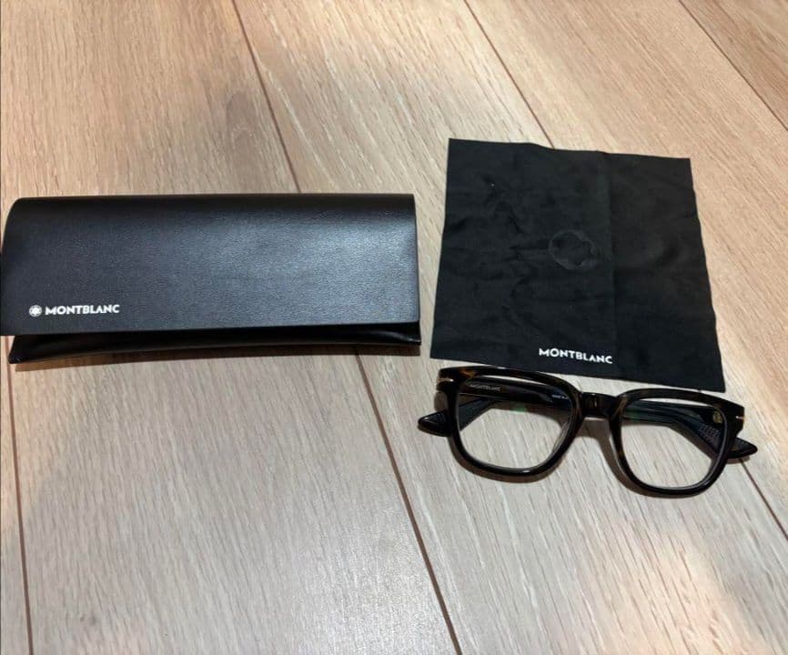 u*s様 MONTBLANC 　雰囲気抜群 度なし眼鏡　 ケース付き