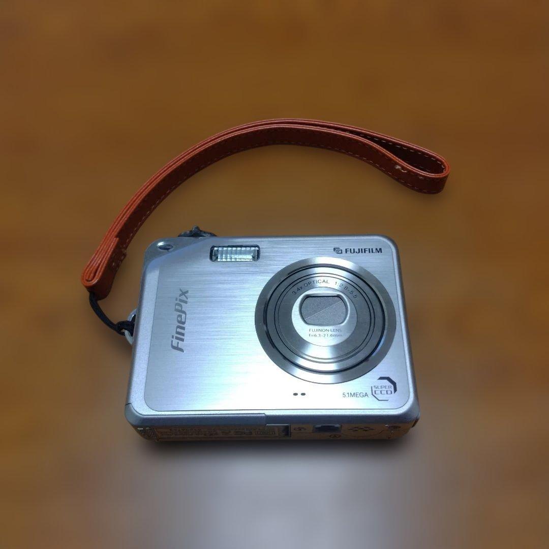 キ*ん様 Fujifilm FinePix v10 コンパクトデジタルカメラ