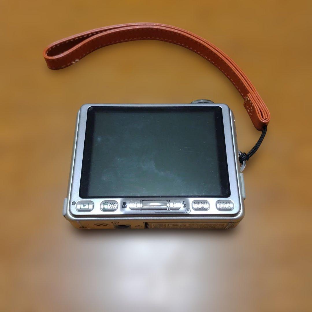 キ*ん様 Fujifilm FinePix v10 コンパクトデジタルカメラ