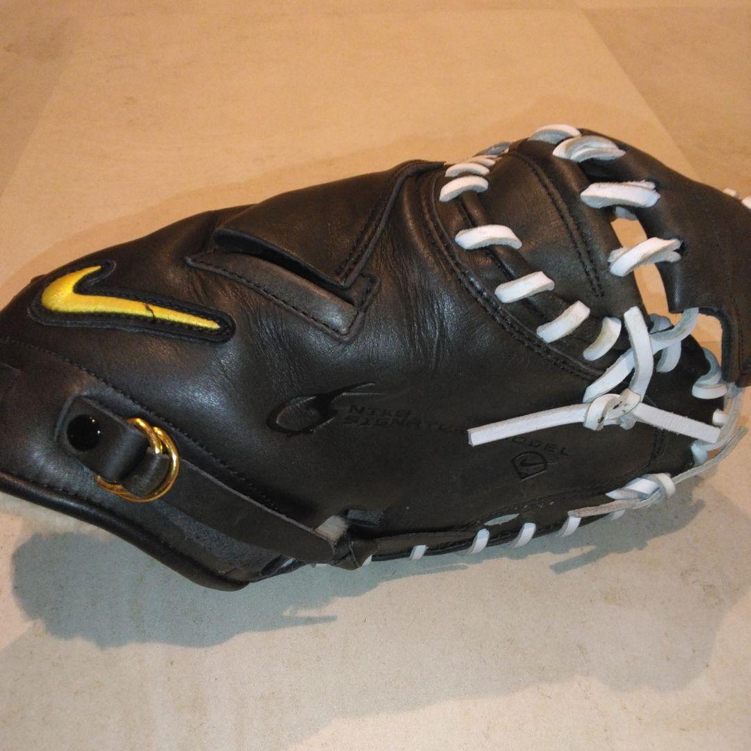 Nike 軟式グローブ 黒/黄色　シグネチャー城島健司モデル