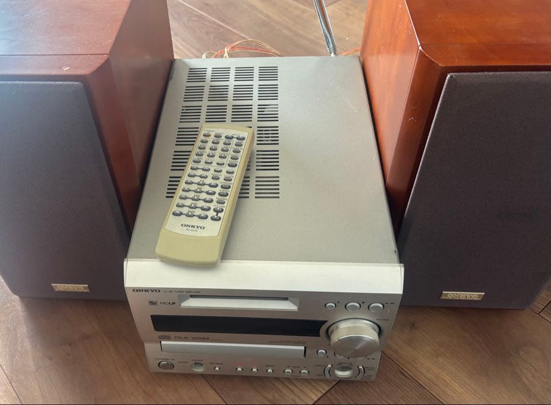 ジェキ様用　ONKYO CD/MD ミニコンポ FR-X9A