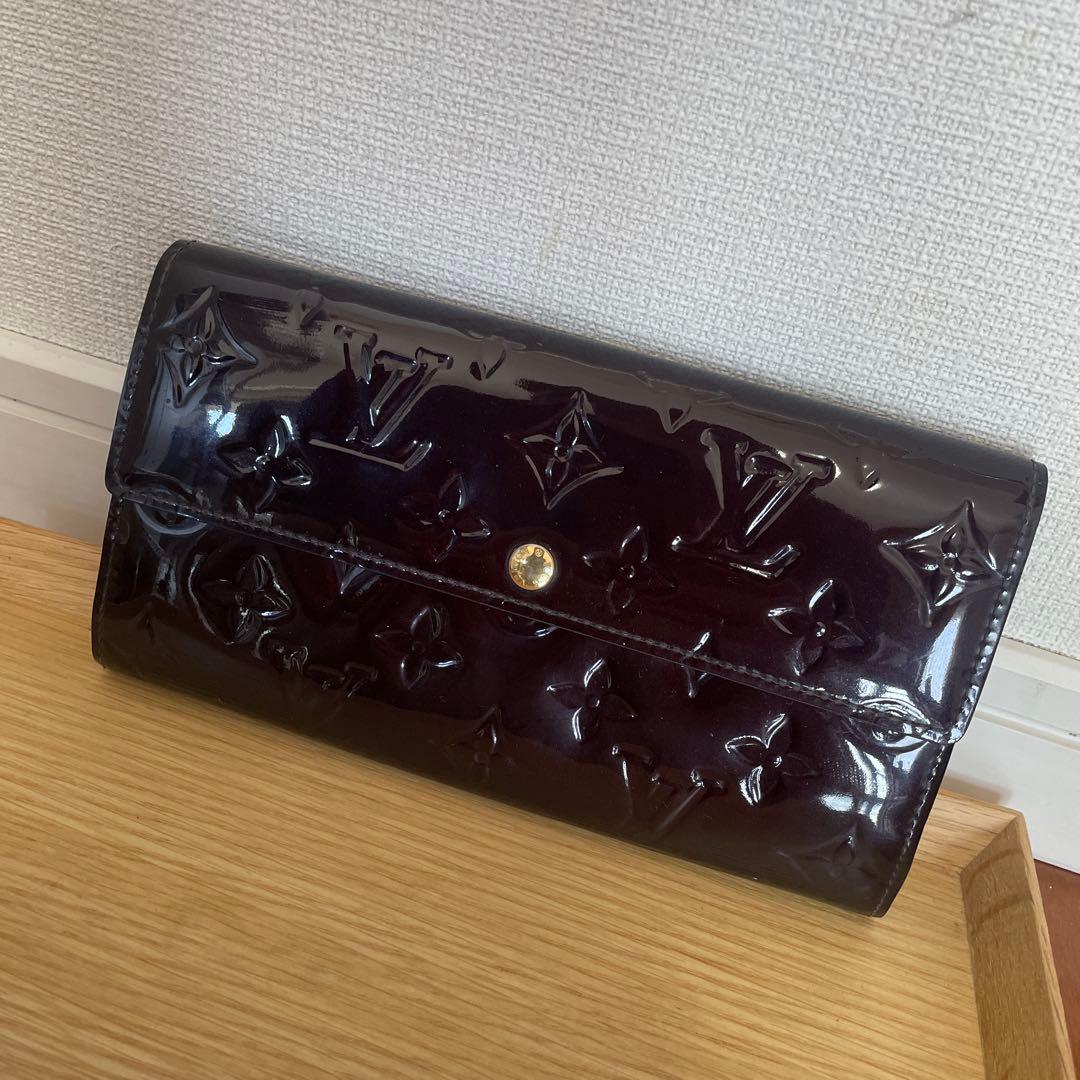 ルイ・ヴィトン　ヴェルニ長財布　パープル