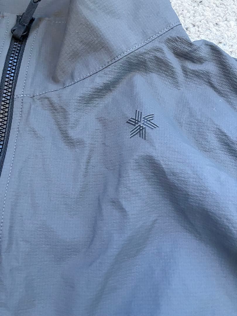 GOLDWIN　PERTEX EQUILIBRIUM Wind Vest グレー