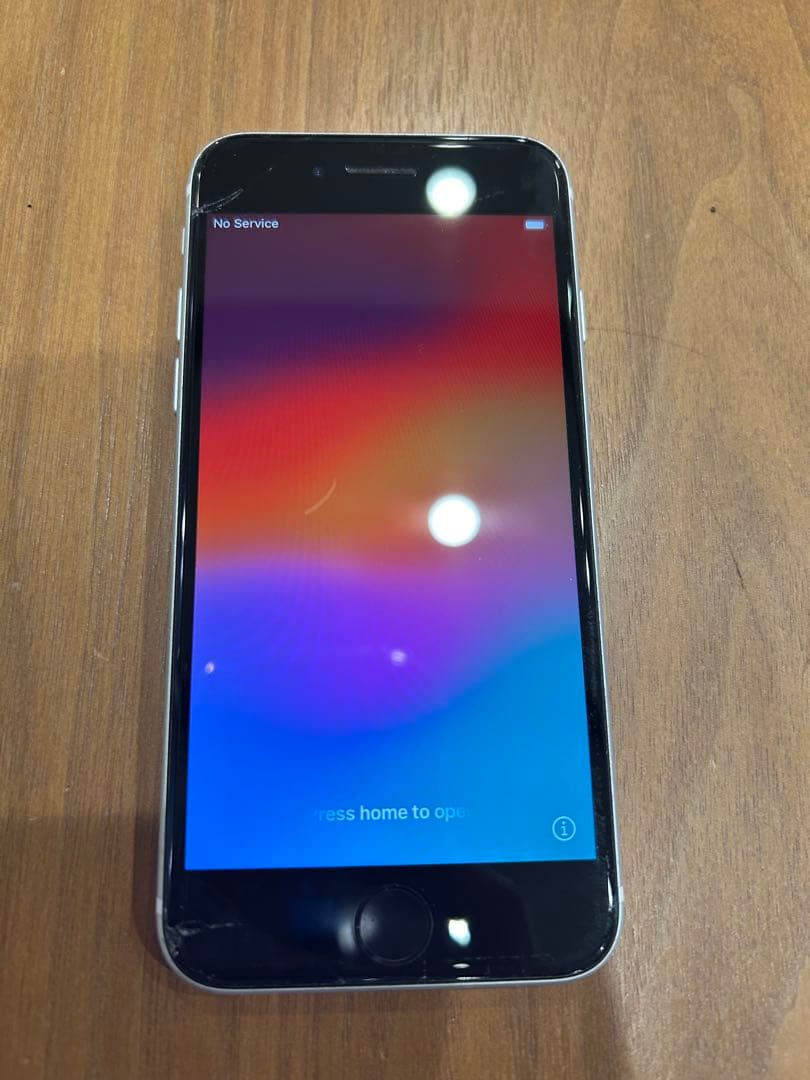 iPhone SE2 第2世代 64GB ホワイト