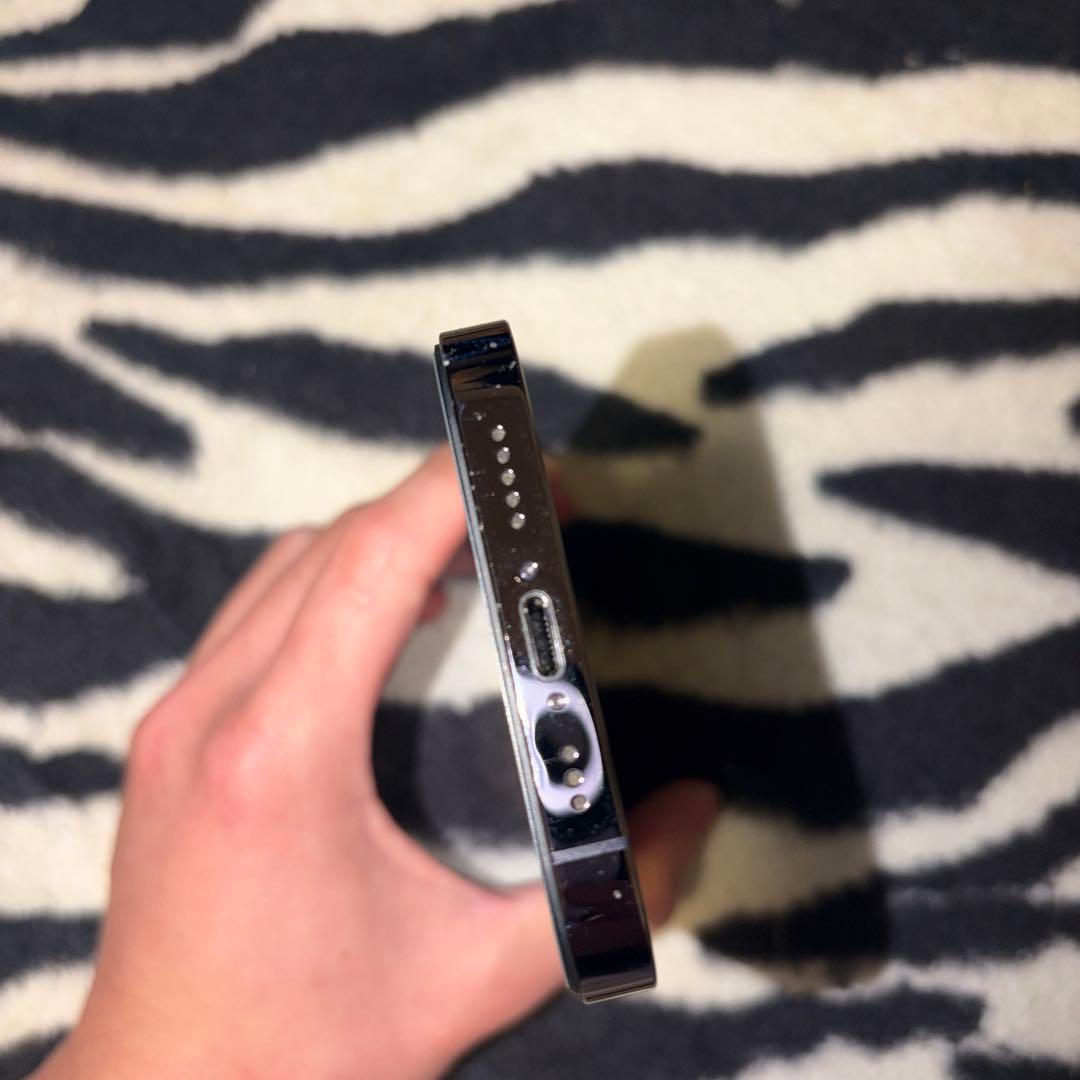 く*ょ様 Apple iPhone 14 Pro パープル